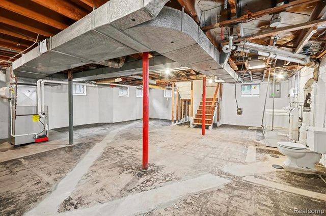 23043 Francis Street, Saint Clair Shores, MI 48082