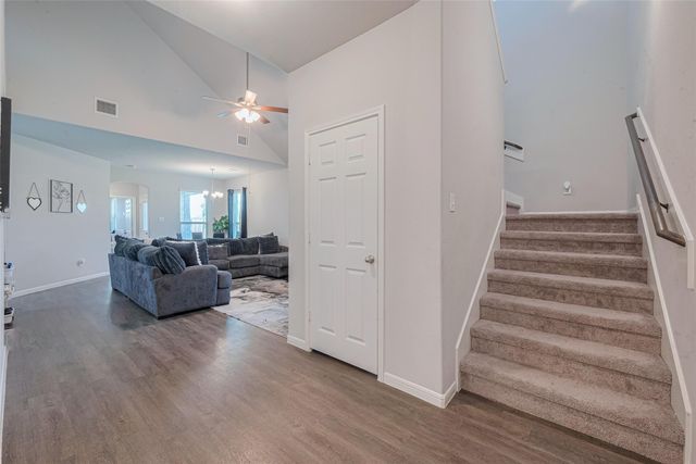 10914 Webber Lane, Texas City, TX 77591