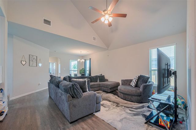 10914 Webber Lane, Texas City, TX 77591