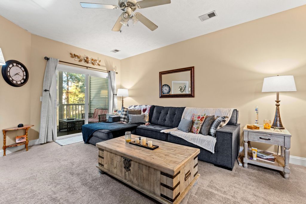 111 Fountain Pointe Ln Unit 202, Myrtle Beach, SC 29579 — photo 3
