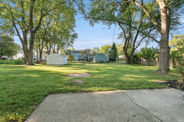 1710 Richfield Drive, New Haven, IN 46774