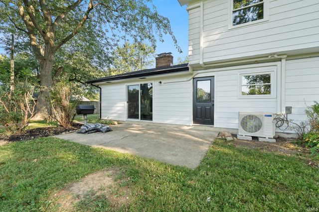 1710 Richfield Drive, New Haven, IN 46774