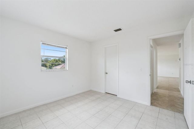 1679 E APACHE CIRCLE, Deltona, FL 32725