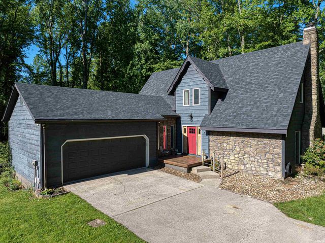 179 E Lake Inwood Drive, Princeton, IN 47670