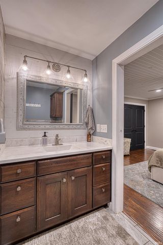 179 E Lake Inwood Drive, Princeton, IN 47670