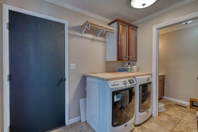 179 E Lake Inwood Drive, Princeton, IN 47670