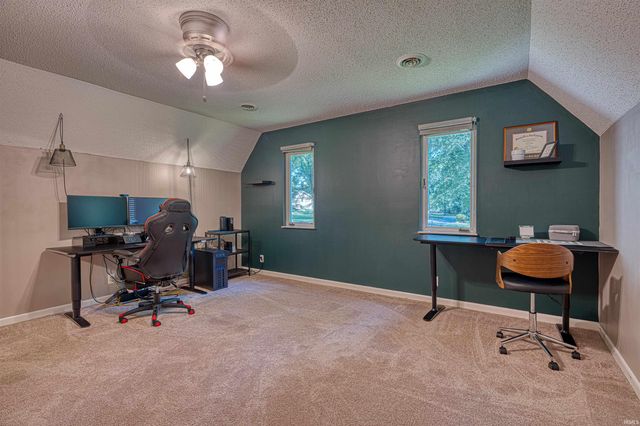 179 E Lake Inwood Drive, Princeton, IN 47670