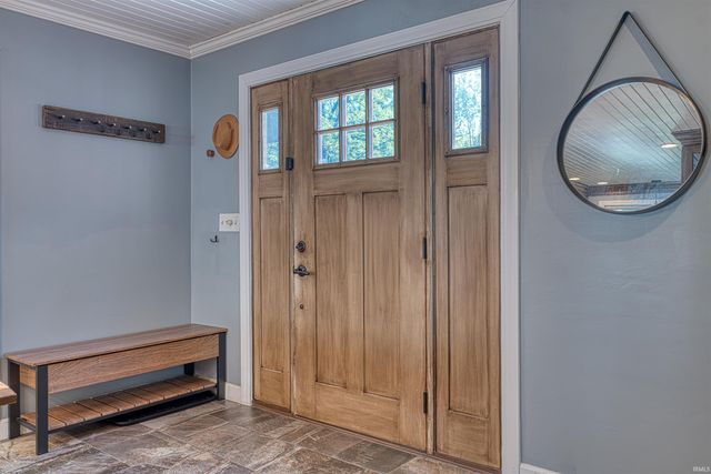 179 E Lake Inwood Drive, Princeton, IN 47670