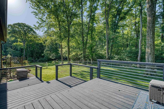 179 E Lake Inwood Drive, Princeton, IN 47670