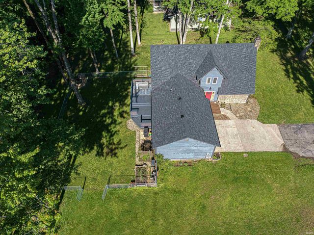 179 E Lake Inwood Drive, Princeton, IN 47670