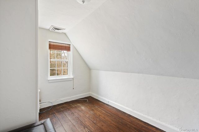 101 Long Drive, Hempstead, NY 11550