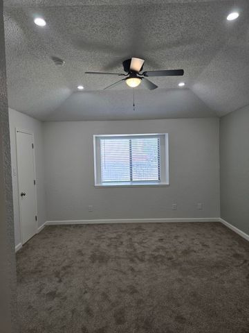 6412 Canyon Circle, Fort Worth, TX 76133