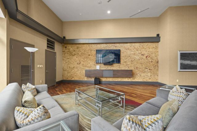 781 W G St, San Diego, CA 92101