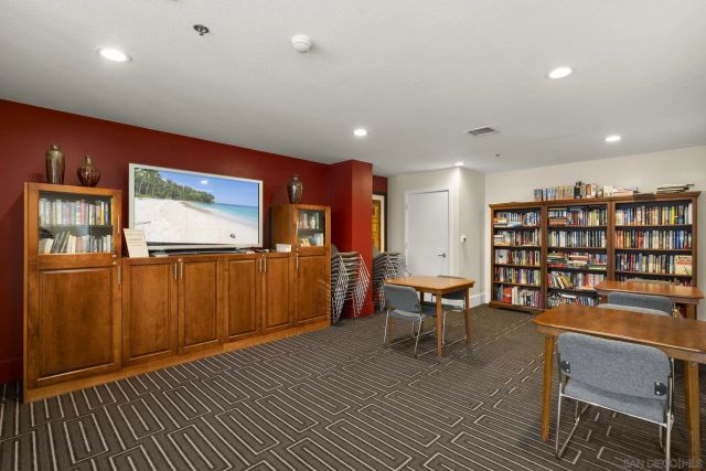 781 W G St, San Diego, CA 92101