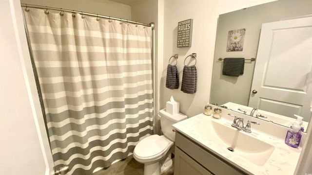 328 Woodcross Court, Conway, SC 29526