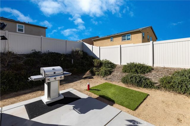 32721 Richardson St, Menifee, CA 92584
