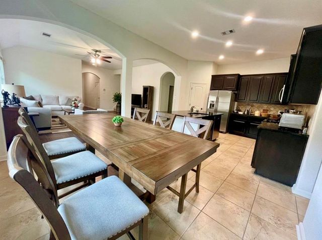 118 Wood Drake Place, Tomball, TX 77375