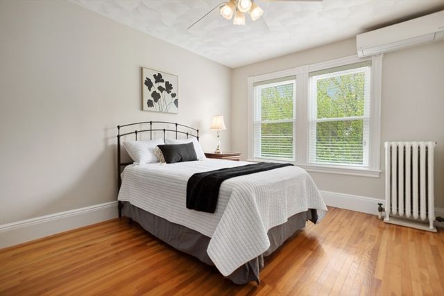 349 Washington St, Melrose, MA 02176