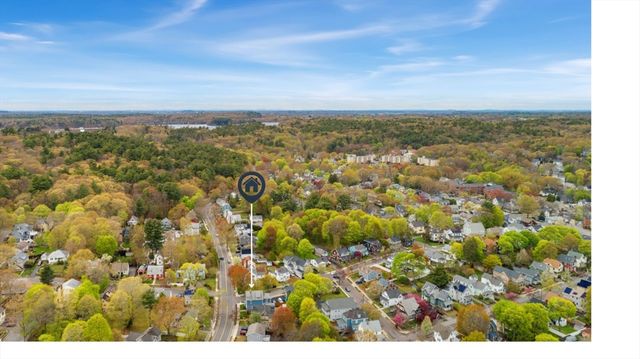 349 Washington St, Melrose, MA 02176