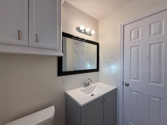 1801 Cortlandt Street 4, Houston, TX 77008