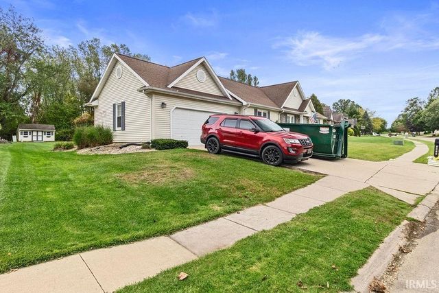 3616 Oak Ridge Drive, Elkhart, IN 46517
