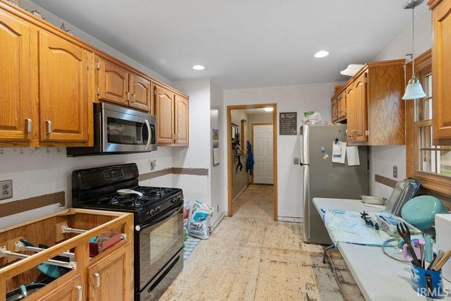 3616 Oak Ridge Drive, Elkhart, IN 46517
