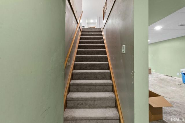 3616 Oak Ridge Drive, Elkhart, IN 46517