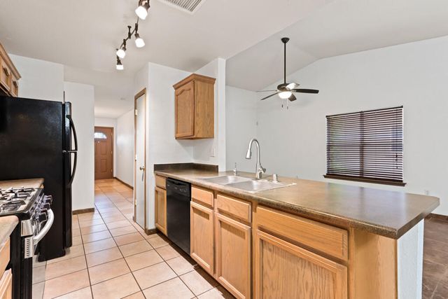 3909 Tierra Zafiro Drive, El Paso, TX 79938