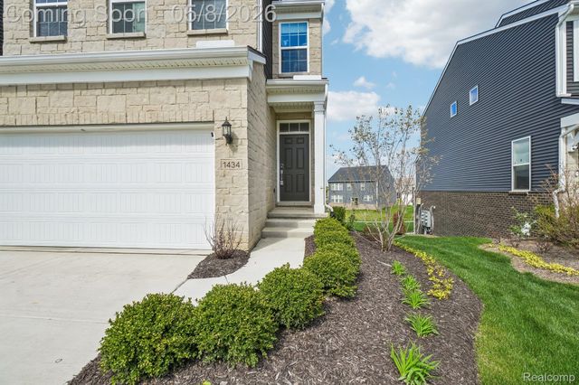 1434 Superior Drive, Milford Charter Township, MI 48381