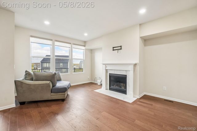 1434 Superior Drive, Milford Charter Township, MI 48381