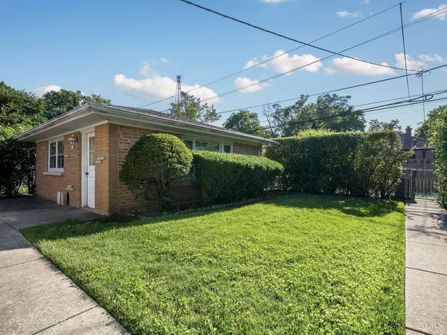 9420 Lawler Avenue, Skokie, IL 60077