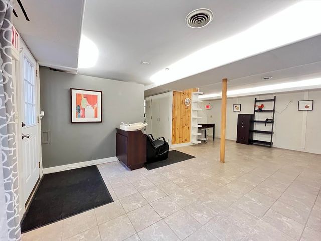 110 Ponemah Road, Amherst, NH 03031