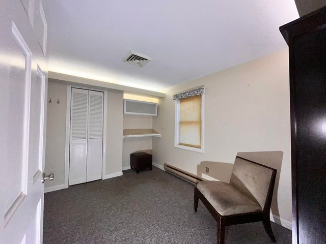 110 Ponemah Road, Amherst, NH 03031