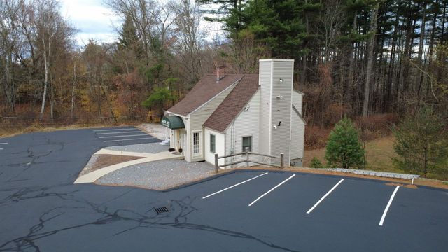 110 Ponemah Road, Amherst, NH 03031
