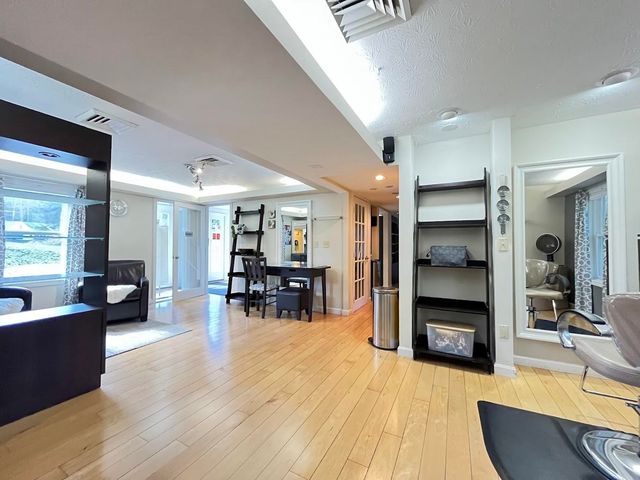 110 Ponemah Road, Amherst, NH 03031