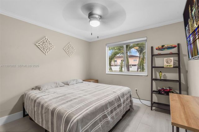 7001 W 35th Ave 169, Hialeah, FL 33018