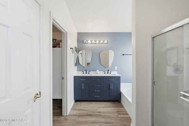 3670 W Tybolt Drive, Tucson, AZ 85746