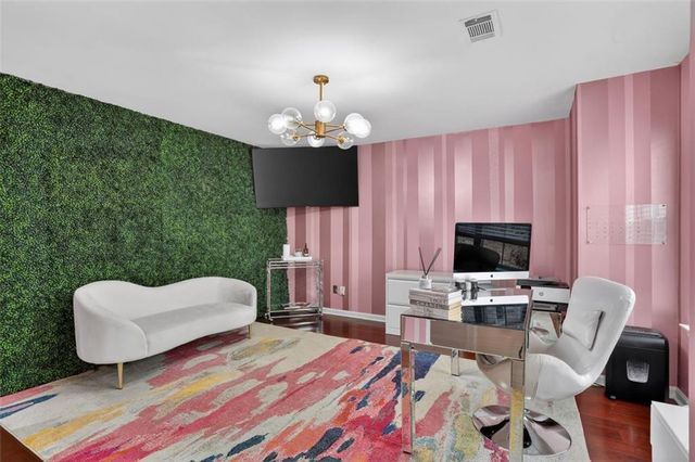 510 Platoro SW Court, Atlanta, GA 30331