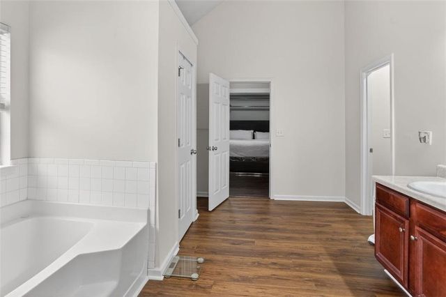 510 Platoro SW Court, Atlanta, GA 30331