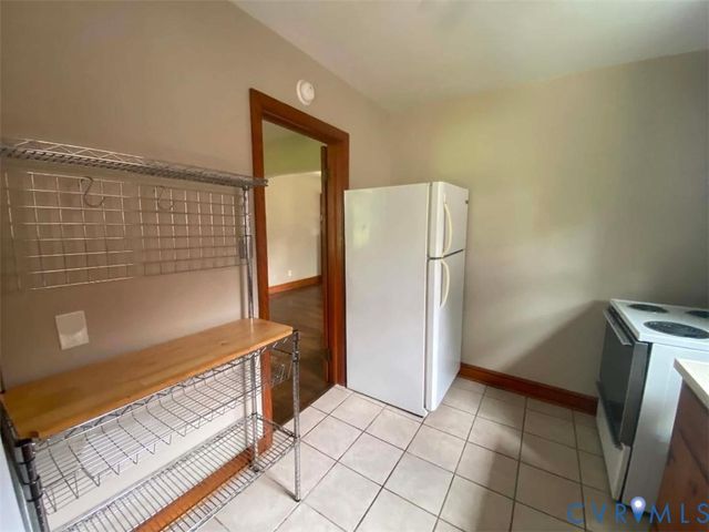 605 Walnut Ave, Colonial Heights, VA 23834