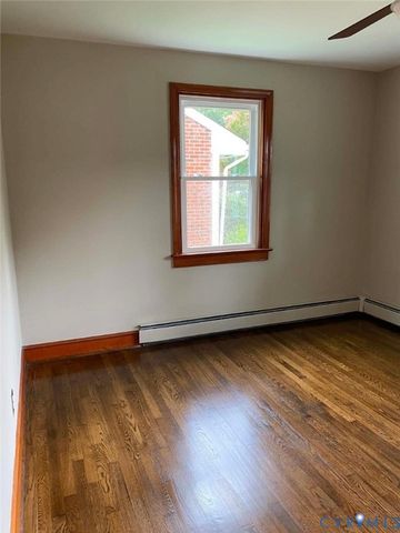 605 Walnut Ave, Colonial Heights, VA 23834