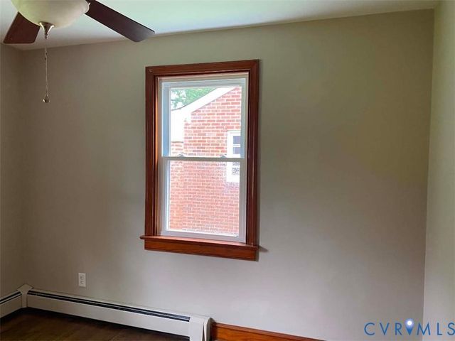 605 Walnut Ave, Colonial Heights, VA 23834