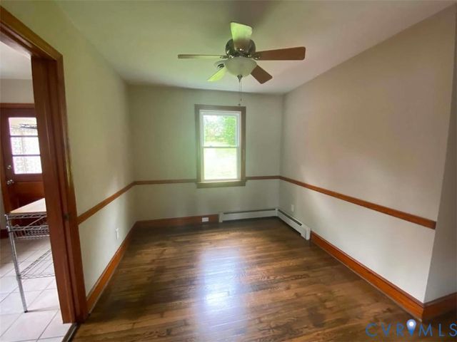 605 Walnut Ave, Colonial Heights, VA 23834