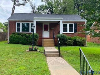 605 Walnut Ave, Colonial Heights, VA 23834