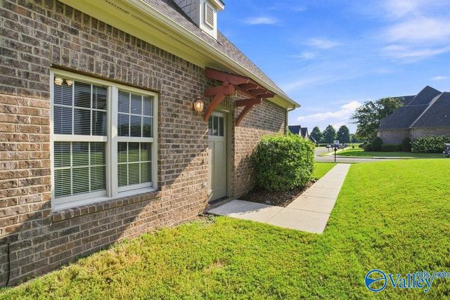 134 Chimes Way SW, Huntsville, AL 35824