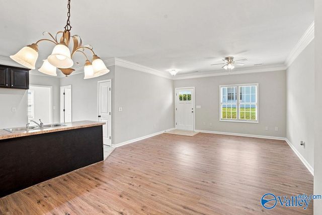 134 Chimes Way SW, Huntsville, AL 35824