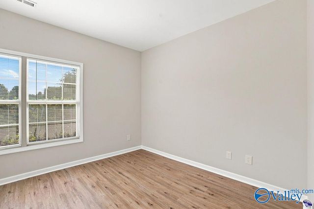 134 Chimes Way SW, Huntsville, AL 35824