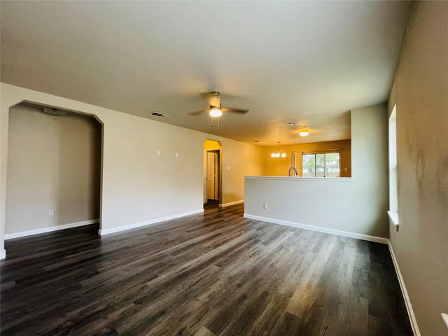 1116 Canada Wild DR, Buda, TX 78610