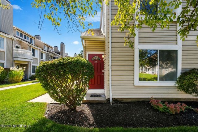 56 Farnham Square, Sayreville, NJ 08859