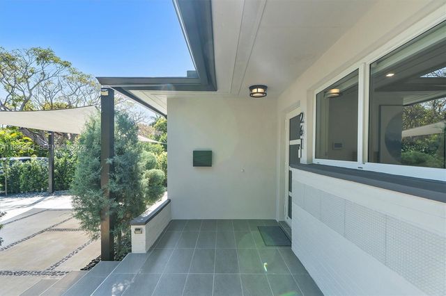 261 NE 47th St, Miami, FL 33137